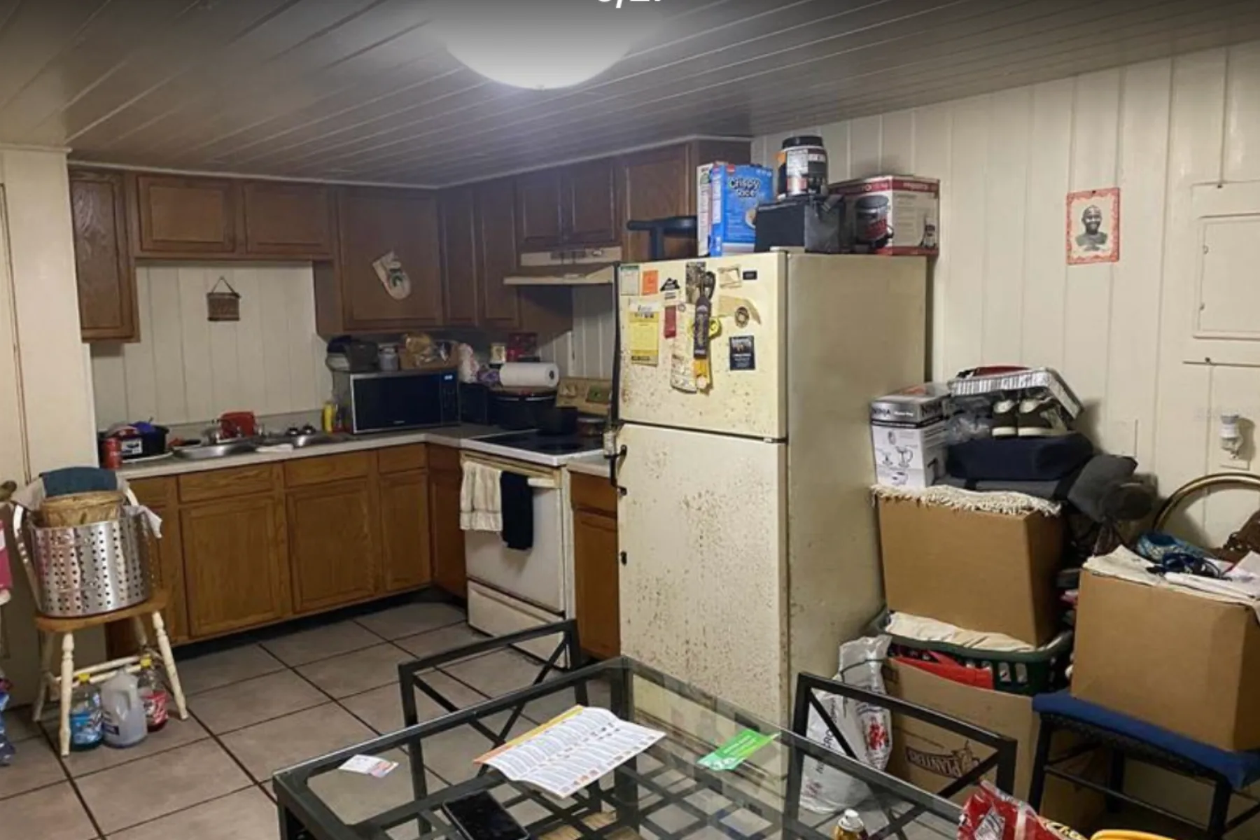 Kitchen before renovation